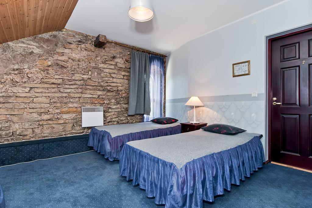 Veskisilla Hotel Тюри Экстерьер фото