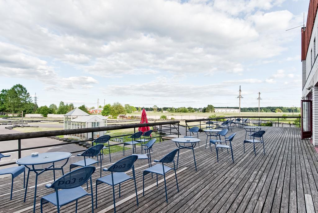 Veskisilla Hotel Тюри Экстерьер фото