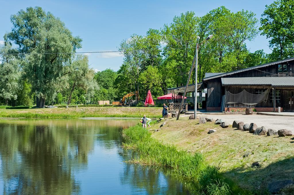 Veskisilla Hotel Тюри Экстерьер фото